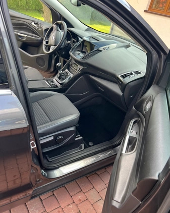 Ford Kuga cena 70800 przebieg: 143480, rok produkcji 2017 z Lublin małe 172